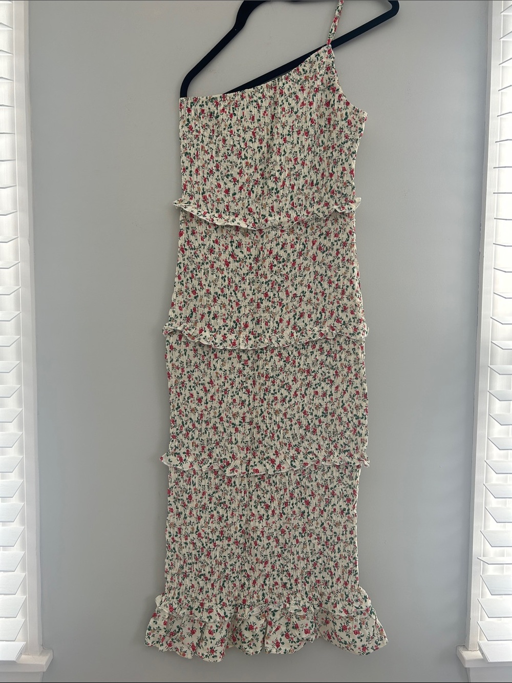 Pretty Garden One-Shoulder Floral Smocked Ruffle Midi Dress in Cream and Pink